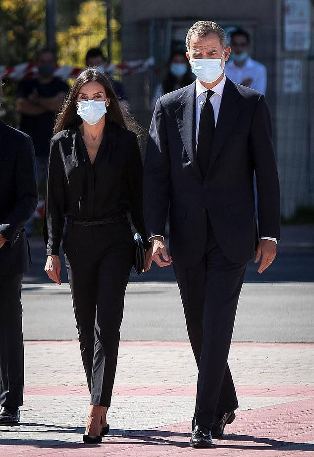 葬礼|西班牙王后穿一身黑色参加葬礼气质绝!和国王不忘眉目传情撒狗粮