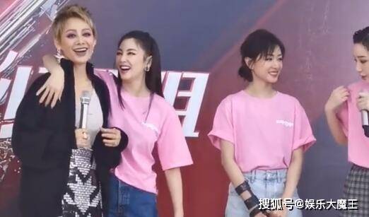 浪姐成团采访似修罗场，宁静黑脸火药味浓，李