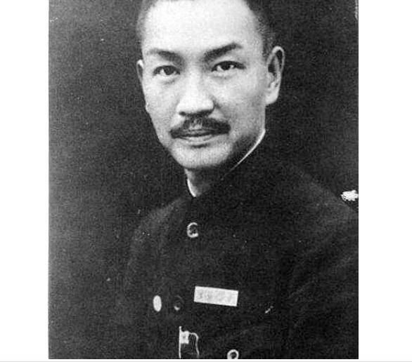 故事传记|蒋介石的结拜兄弟戴季陶，为何在老蒋，最困难的时候选择离开