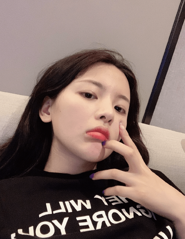 村姑|从村姑到公主，杨超越是如何实现逆袭的？看完后我也明白了