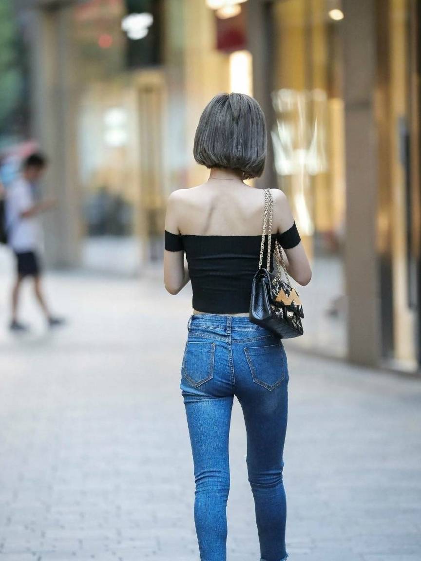 女生夏季穿搭一整套 微胖 97f969df6caa41a1a907e975c1ef2c65.jpeg
