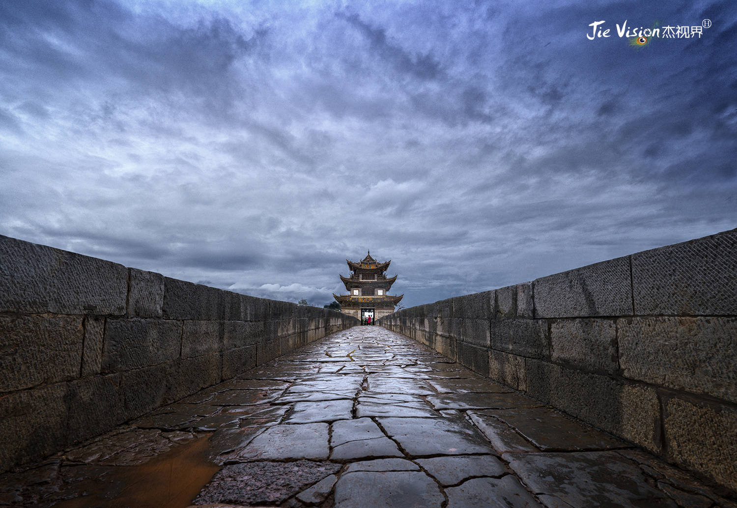 陈洪顺|有皇家“亲戚”的民间古桥 屹立300年“一桥锁双龙”十七孔桥