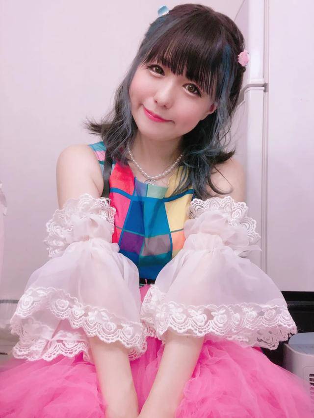 pippi|日本15岁患上“脱毛症”，却意外走上了新人生