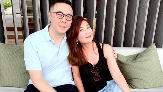 今年|原创梁静茹六度入围歌后，自曝离婚初期偶落泪，对爱情仍抱有期待