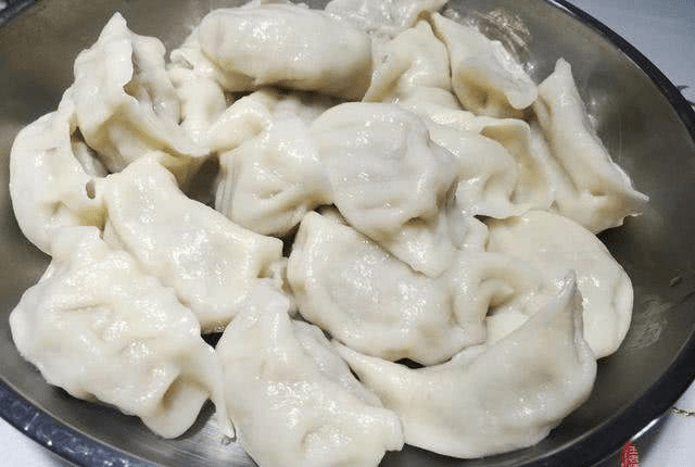 羊肉馅饺子怎么和馅最好吃 413e42967eb141d78713d738e935dcc9.png
