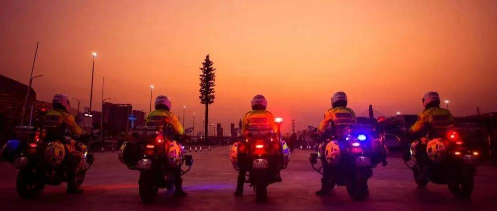 江津区|【致敬警旗】如果警察有颜色