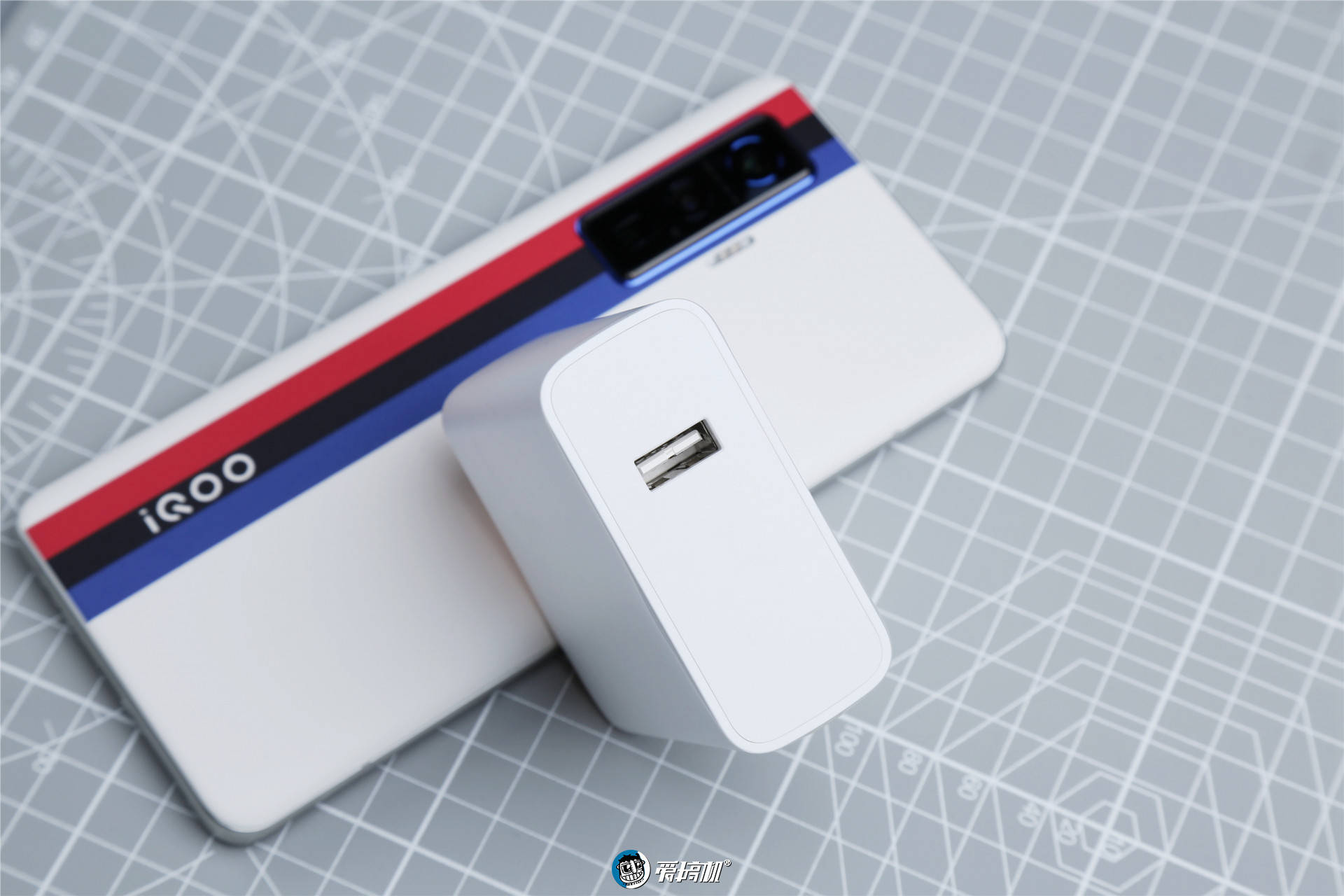 Pro|真120瓦！iQOO 5 Pro与小米10U快充测试：打哭所有友商