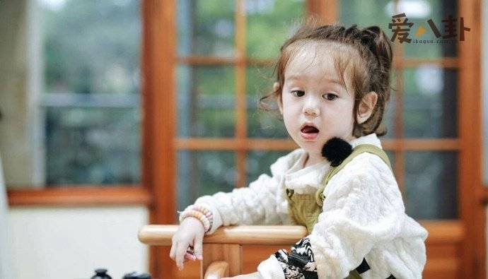 2016年|Jackson周嘉诚家庭背景 小嘉诚为什么这么红是混血儿吗