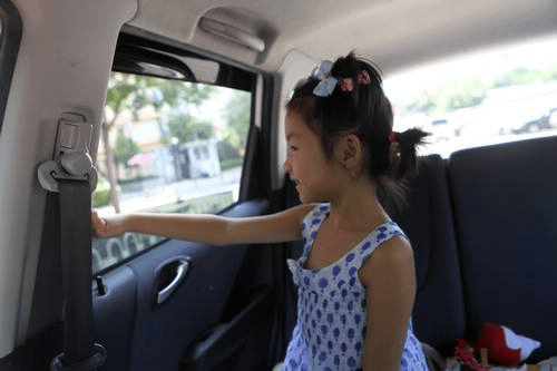 孩子|开车带孩子安全出行 这6点要注意