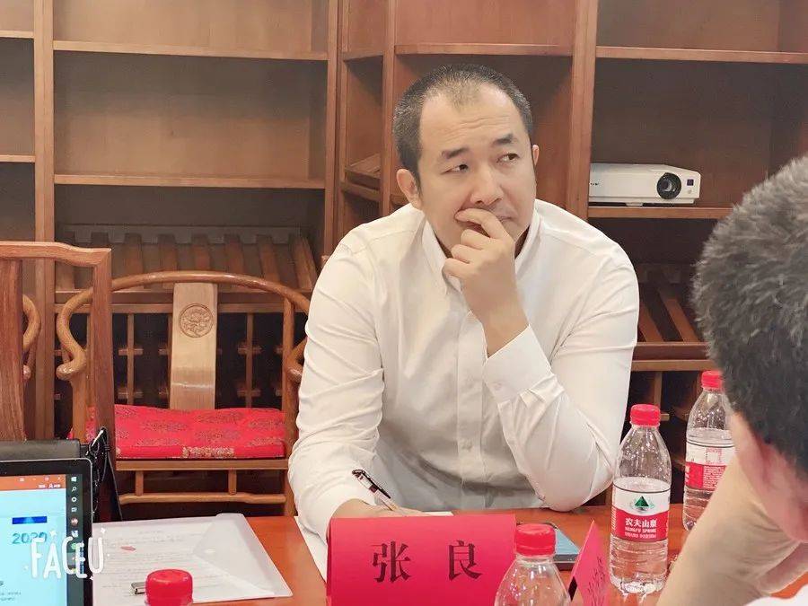 能源|中能全联能源集团董事局主席许洺鑫应邀出席中宏国运科技产业有限公司座谈会?