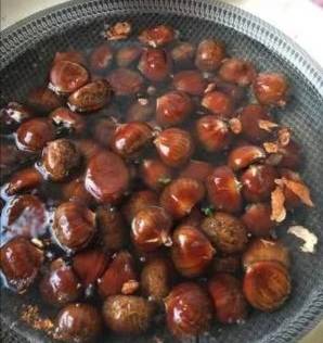 烧肉|最近餐桌上最火的一道菜【板栗烧肉】五花肉新吃法