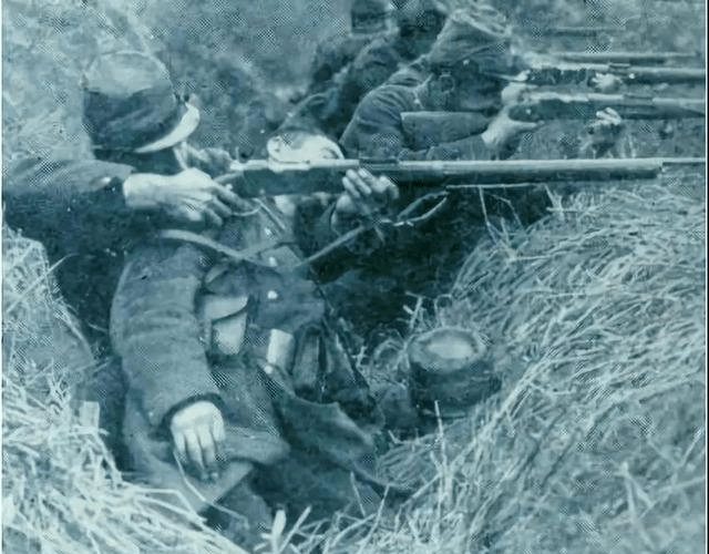 怎么才能当老兵 f5dd36e22fe2412580d069078e71b4c4.png