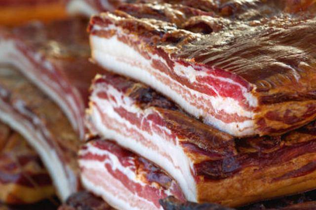 关键|除了加盐，这2样才是关键，就算放一年都不会坏四川人腌腊肉