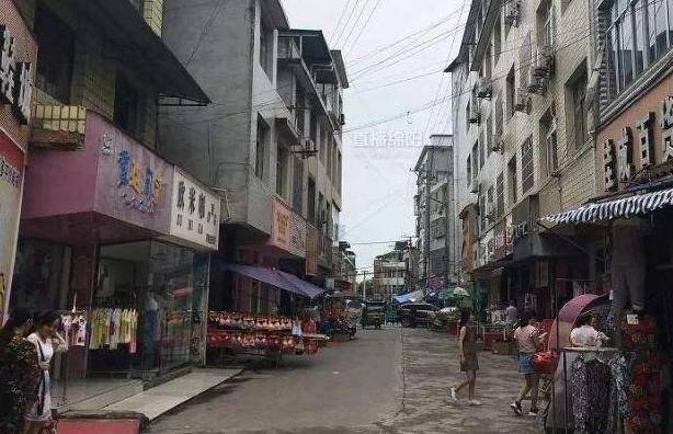 自贡市人均GDP比不过宜宾了