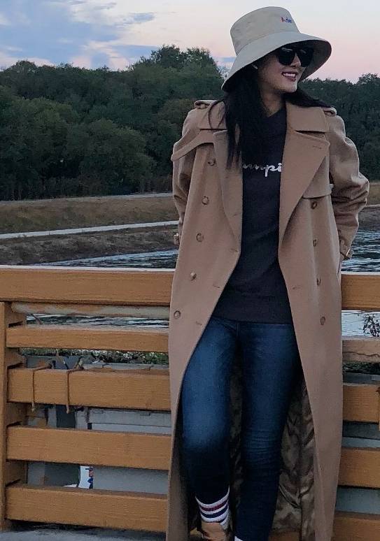 甘露|别再买七百多的匡威了，街头火了一款一百多的小白鞋，便宜又时尚