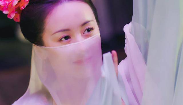 造型|《琉璃》袁冰妍十世造型，褚璇玑最仙，战神最飒，女帝最惊艳
