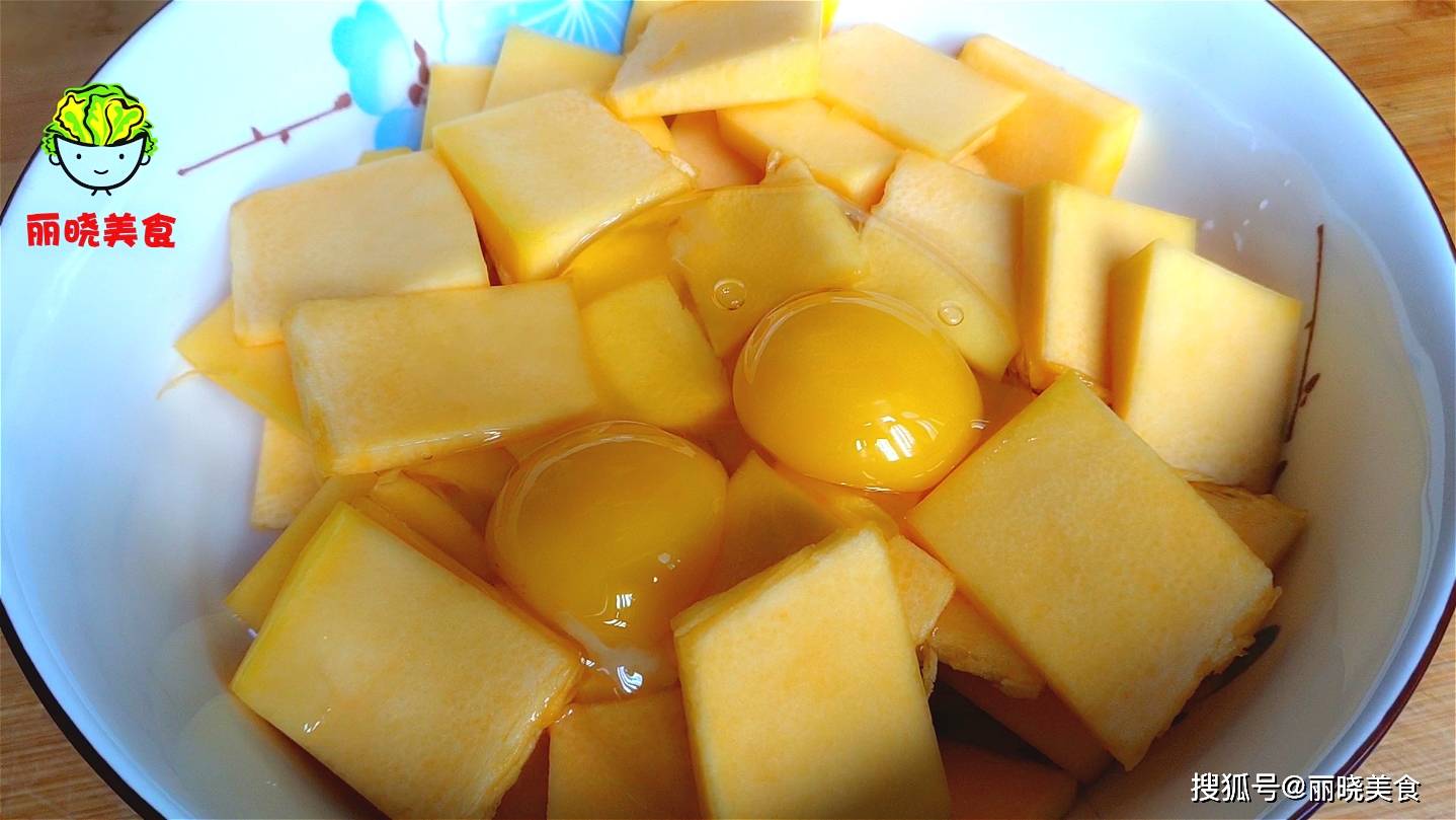 怎样做南瓜包子馅好吃 0a88c4c31ba647d69ebfb2651b27cf90.jpeg