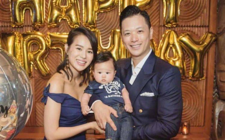 曾与混血老公同居4年,又深陷姐弟恋8年,今嫁豪门