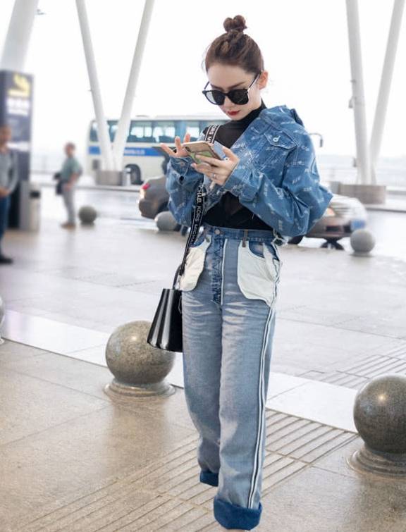 裙子|叮咚,您的碎花裙已过时,现在“纸片裙”占领时尚,潮人必盘!