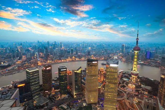 高塔排行榜_七张中国前十高楼排名图——看香港近40年占有率的变化