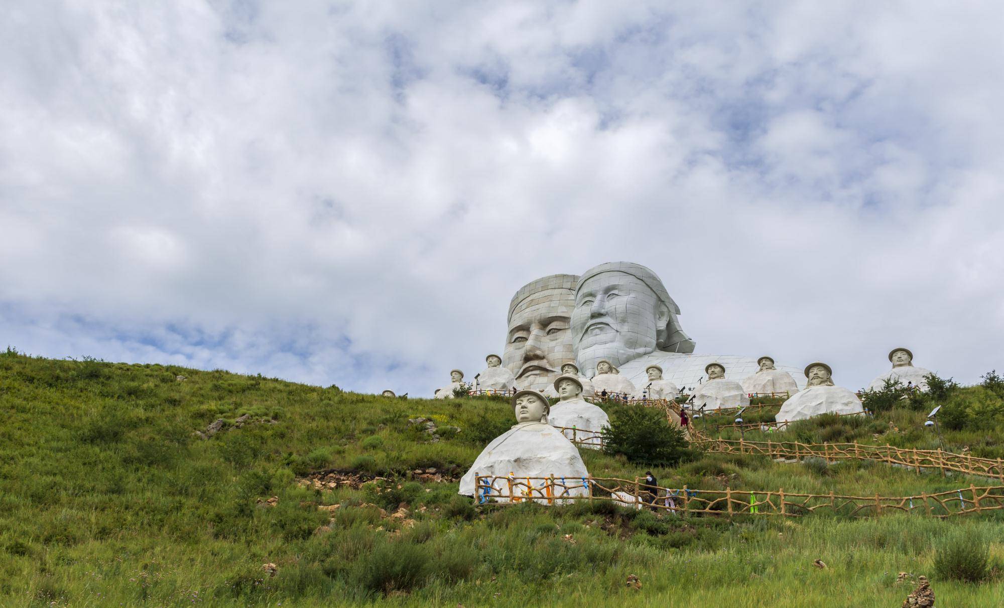 原创2020旅行内蒙16:霍林郭勒可汗山,免费的4a级景区