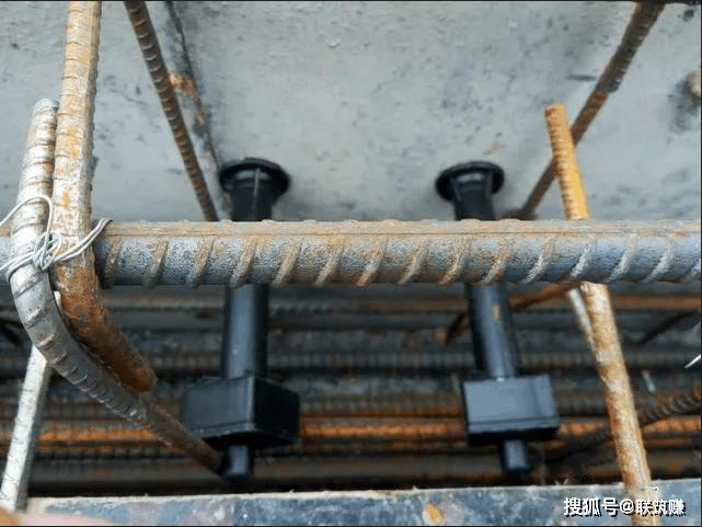 新型悬挑脚手架│比传统悬挑架减少一半,工序简单,工效高
