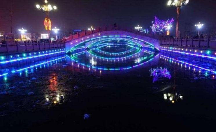 菏泽GDP吧_菏泽牡丹(2)