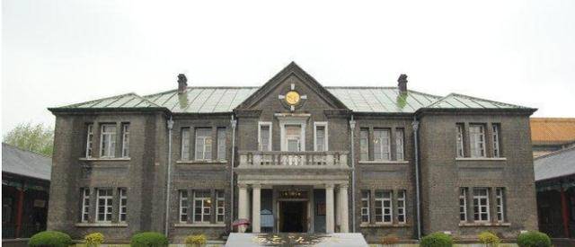 长春gdp高于哈尔滨_长春到哈尔滨客车图片