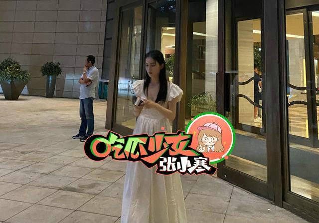 啥情况？胡一天传绯闻赵樱子遭质疑，成毅袁冰