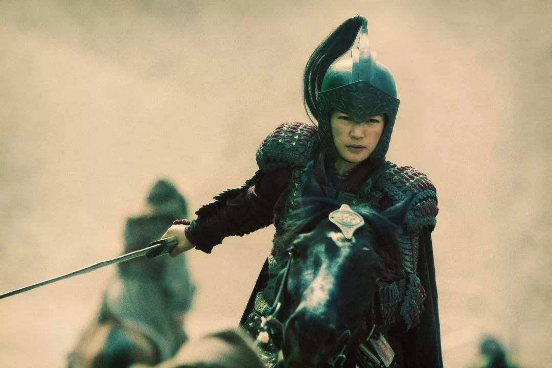 纷纷跳入火海自焚,清军为了邀功,将被烧伤的王阿从从火海中拖出来