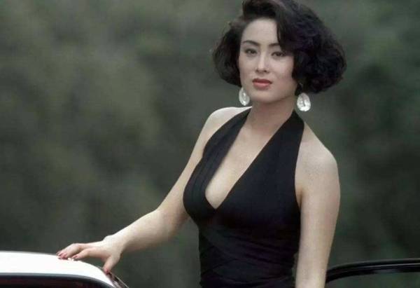 张敏跟了向华胜几年?最后却分道扬镳是怎么回事