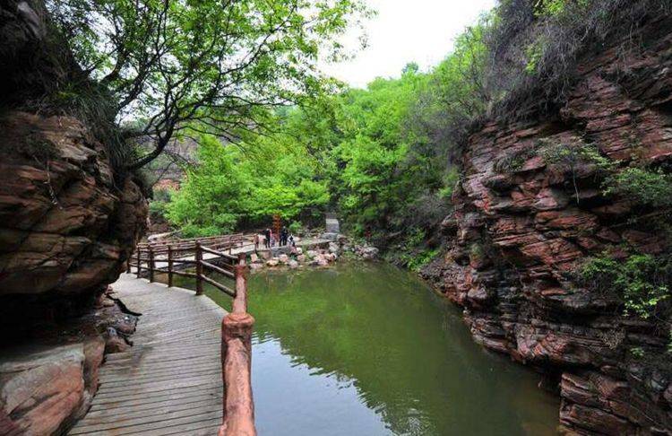 河南又出网红景区,景色被称"中原一绝",距郑州1.5小时车程_手机搜狐网