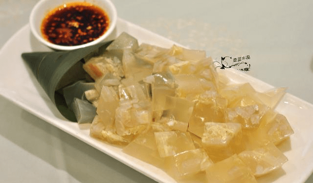 猪皮冻搭配什么凉拌 e01bb755d99a42e09f9b664704c21b85.png