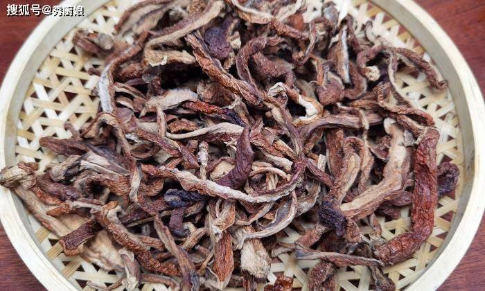 怎么晒干茄子干 eccc937ea97241d4a9a3867e93db4c29.jpeg