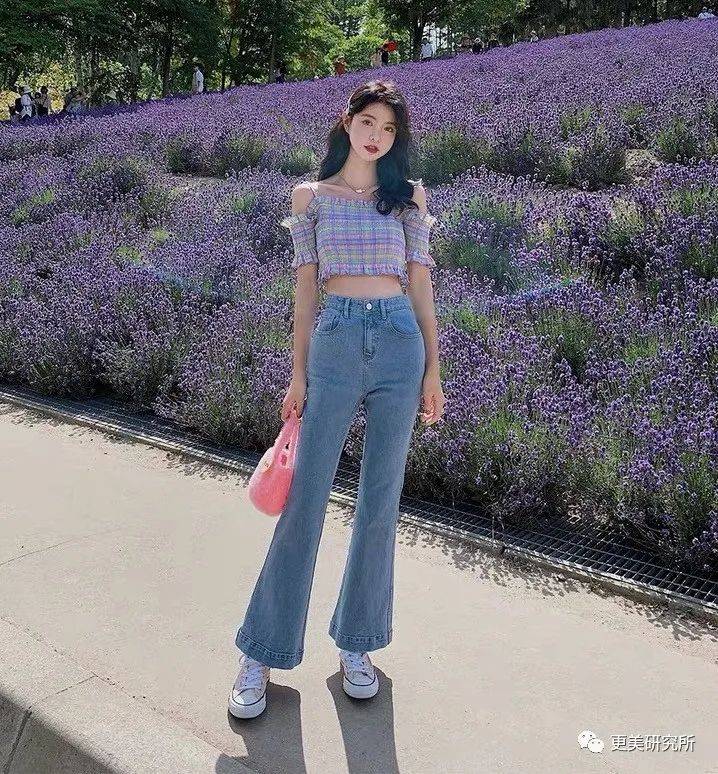 fa|钟楚曦妈妈暴露她整形石锤，虞书欣土成乡镇女企业家…