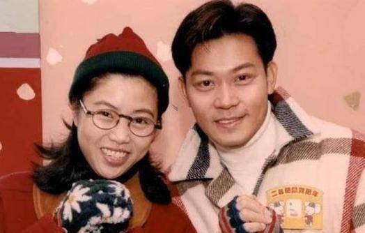 梅小惠被13年初恋惨劈腿,阮兆祥搬去她家住称:50岁你未婚我娶你