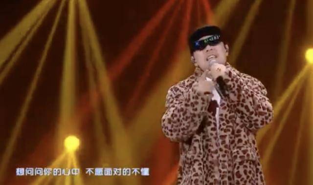 老爸|如果有个腾格尔式的老爸，是种什么体验？