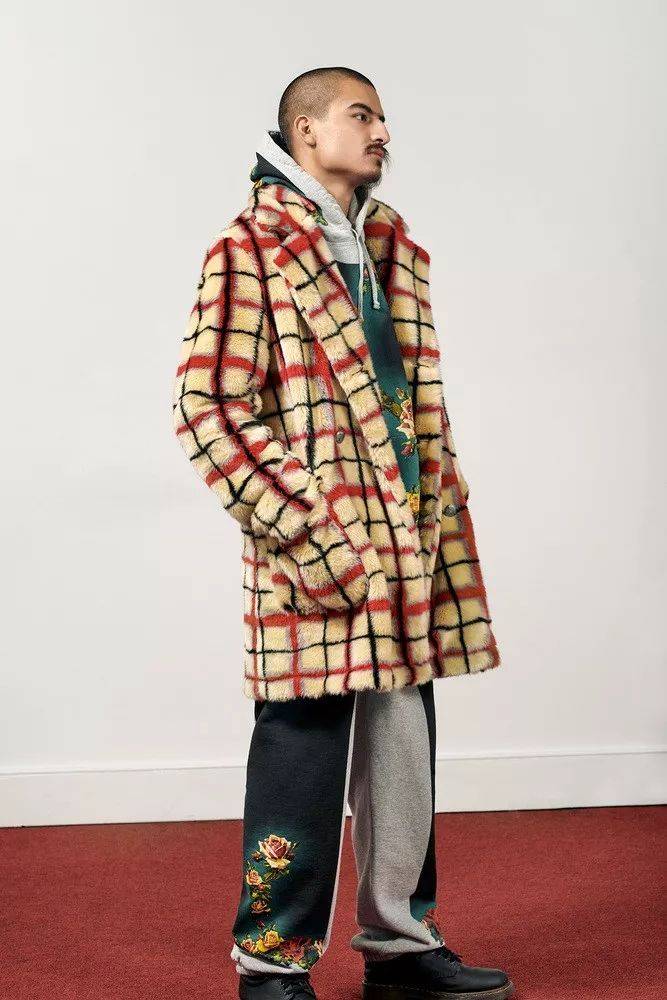 直播|高圆圆喜提新代言强势回归时尚圈，纽约时装周暗淡落幕 丨一周时尚大事件