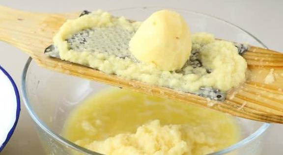 土豆加淀粉很q弹的做法 3a91acadd4f64ac9b154e40007c62489.jpeg