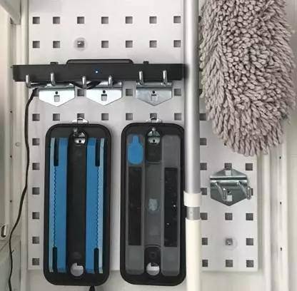 7037945d4f7e41a4a9c48e3038770736.jpeg
