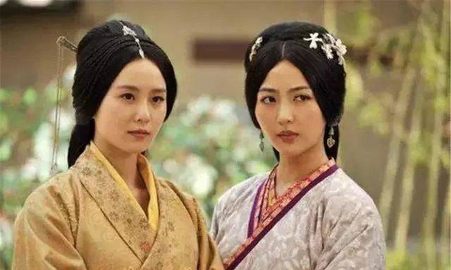 曾给杨幂做过助理,因长相甜美被导演看中,如今32岁成功逆袭