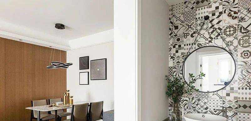 瓷砖上怎么做防水最好 fbd9499f4a3549c79793464fdedafa52.jpeg