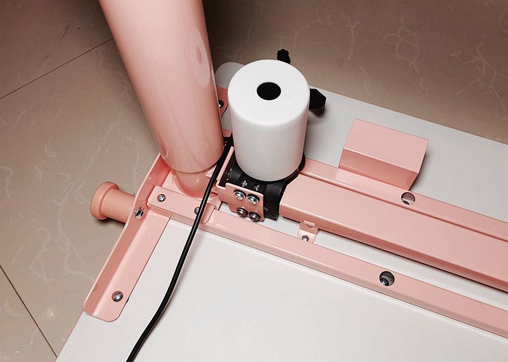 孩子|乐歌智能电动升降儿童学习桌评测：用心呵护孩子成长的每一步