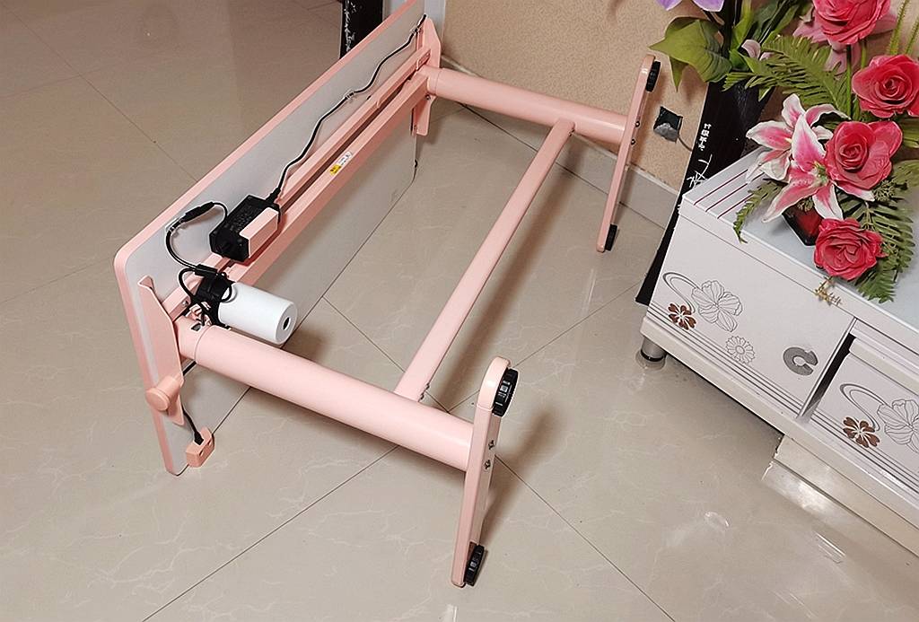 孩子|乐歌智能电动升降儿童学习桌评测：用心呵护孩子成长的每一步