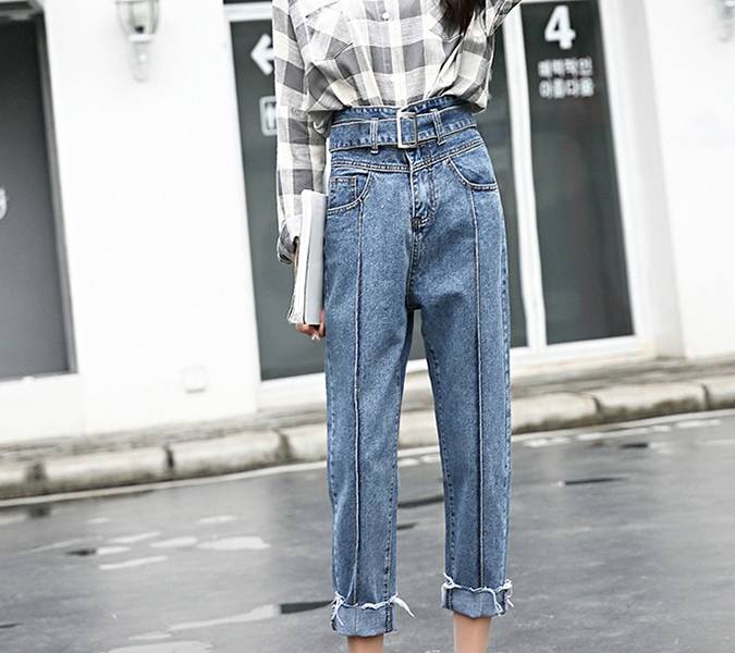 女生|大火的“短一截”穿搭风，1米5女生的显高法宝，巧露巧显高