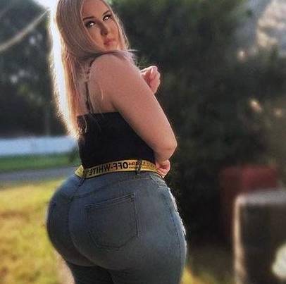 身材|大码模特身高仅150cm，体重却有170斤，身材塑造得很完美