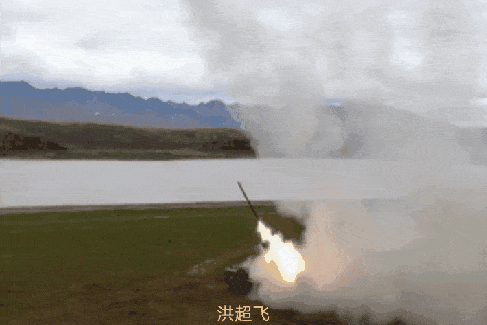 原创03式火箭炮展现助推段变轨能力,足令敌反炮兵雷达抓瞎