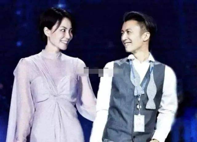 他从偶像熬成了金像大满贯，抛弃妻子儿子后来