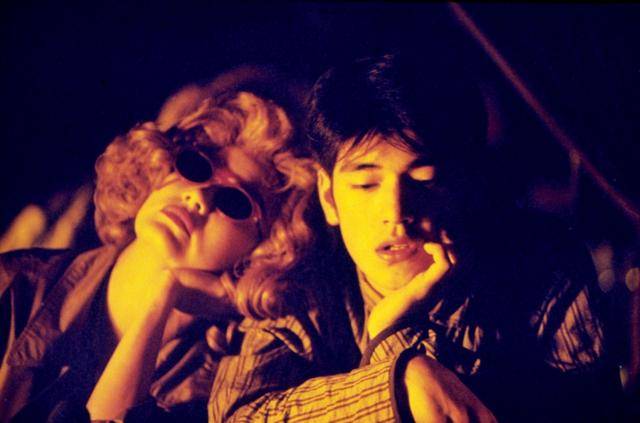 森林|原创26年后《重庆森林》要翻拍了，四大主角今昔对比照令人唏嘘