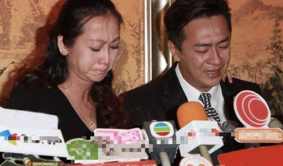 直播|陈浩民老婆直播翻车，网店疑卖假首饰，连包装都是山寨版